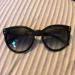 Henri bendel sunglasses